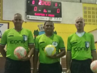 Futebol de salão animado na noite desta quarta feira 23