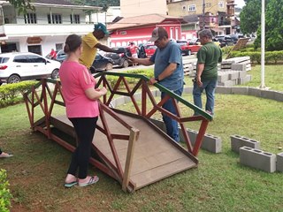 Servidores aceleram montagem de projeto natalino em Marechal Floriano 4