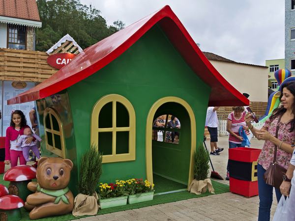 Brilho de Natal segue encantando em Domingos Martins 04
