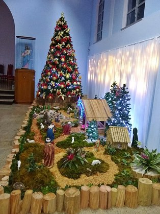 Católicos de Soído de Baixo fazem ornamentação de Natal 