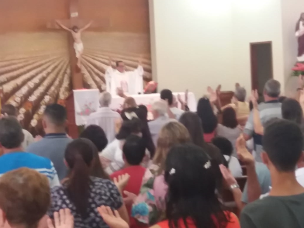 Celebração católica na comemoração da Sagrada Família na Igreja de SantAna em Marechal Floriano 3