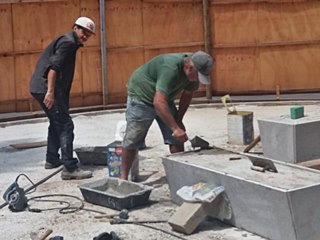 Piso de granito vai embelezar a pracinha de Marechal Floriano