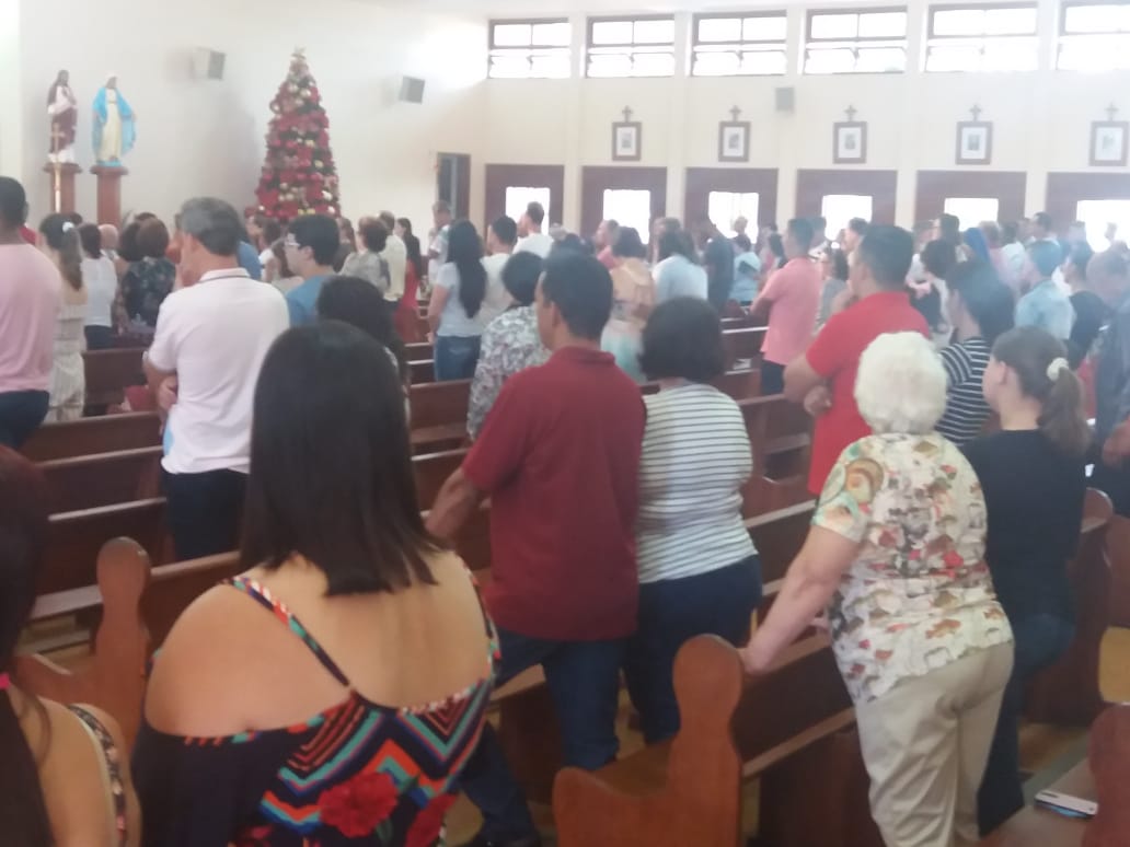 Última vela do Advento acesa nesta manhã 23 na missa em Marechal Floriano