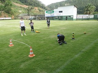 Jogo treino do time Serra em Marechal Floriano anima torcedor