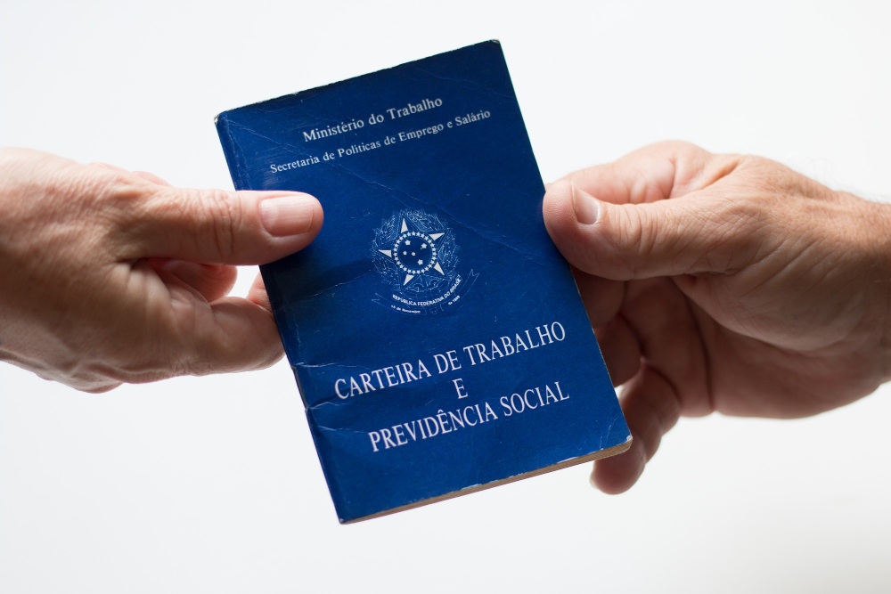 carteira de trabalho-freepik carteira de trabalho-freepik