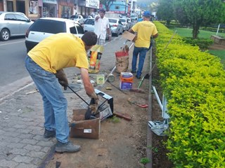 Excesso de lixo é removido antes do movimento em Marechal Floriano