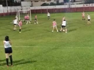 Futebol feminino animado na noite desta terça feira 19 em Marechal Floriano