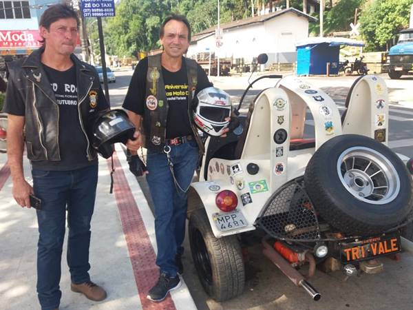 Pilotos de triciclos de Marechal Floriano participam de evento em Marataizes 02