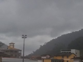 Previs&atilde;o de frente fria trouxe chuvas para as montanhas do Estado 3