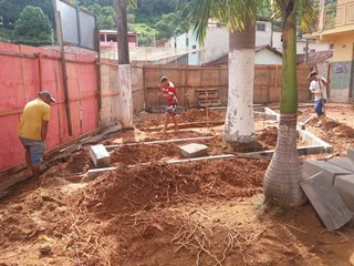 Serviço de reconstrução da Praça Santa Rita continua em Marechal Floriano 3