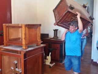Móveis da antiga Igreja de SantAna e uma Bíblia viram peças de museu em Marechal Floriano 3
