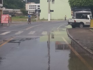 Chuva forte em Marechal Floriano na manh&atilde; de hoje 29