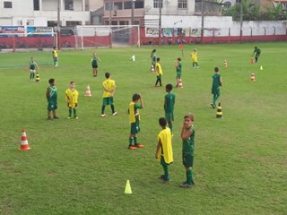 Competição em Marechal Floriano homenageia goleiro Carlos Germano de Campinho