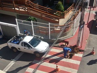 Furo em mangueira provoca vazamento de &aacute;gua em Marechal Floriano