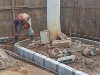 Reforma da Pra&ccedil;a Santa Rita em fase final para atender a popula&ccedil;&atilde;o de Marechal Floriano