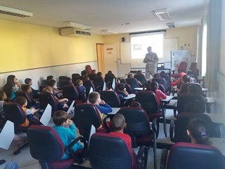 Alunos de escola infantil visitam a sede do Corpo de Bombeiros em Marechal Floriano 3