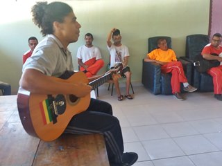 Associação Pestalozzi de Marechal Floriano comemora o Dia das Mães