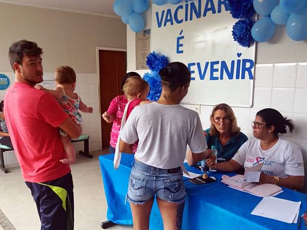 Atencao a saude com sorrisos abertos em Marechal Floriano 02