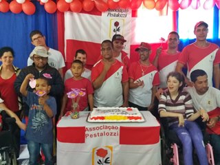Festa da Pestalozzi de Marechal Floriano comemora aniversário e o Dia das Mães 2