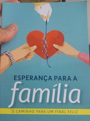 Moradores de Marechal Floriano recebem livros no Dia das Maes 02