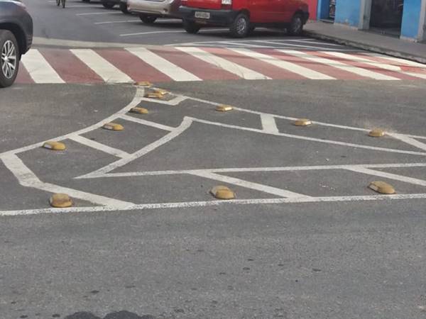 Pinturas no piso das ruas sao reformuladas em Marechal Floriano 03