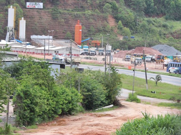 Sem previsão para o retorno das obras de duplicação da BR 262 2