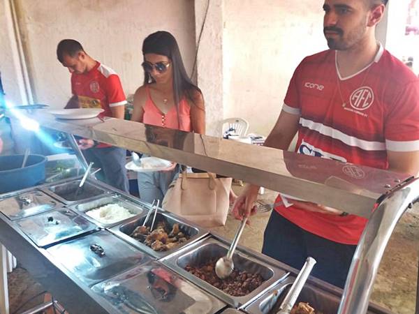 Festa do America de Marechal parece nao ter fim neste domingo 02 03