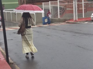 Frio e chuva fina mudam os costumes de moradores e visitantes de Marechal Floriano