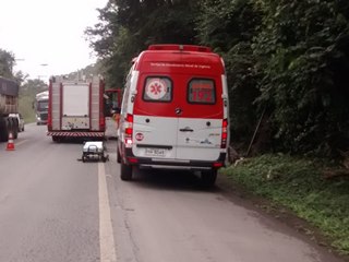 Homem encontrado numa caixa de passagem de esgotos pluviais na BR 262 2