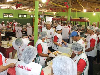 Mais de 600 voluntários para garantir o sucesso da Festa do Morango 2