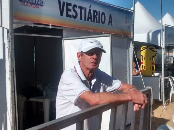 Time de futebol de areia Marechal Floriano na semifinal 03