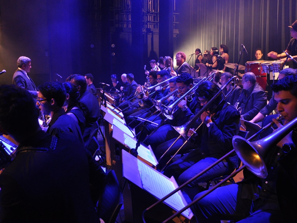 Toni Garrido é a nova atração da abertura do 26º Festival de Inverno de Domingos Martins PopJazz Orquestra Ifes 