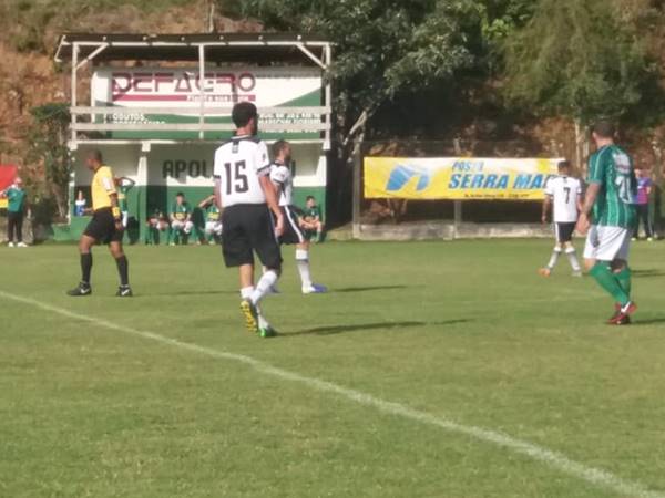 Conhecidos os finalistas da segunda divisao de competicao de futebol 02