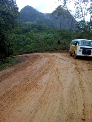 Estradas de comunidades do interior de Guarapari e Alfredo Chaves viraram atoleiros ap&oacute;s chuvas