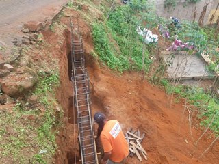 Muros para ofertar estacionamentos e seguran&ccedil;a aos moradores em Marechal Floriano