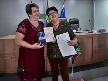 Livro de escritora de Marechal Floriano lançado na Bienal do Rio de Janeiro já pode ser comprado 2
