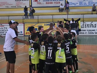 Meninos do Marechal Soccer ganham três partidas e perdem duas neste domingo 01