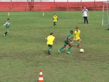 Times das categorias de base de Marechal Floriano na final da Copa Verde