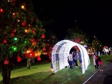 Abertura do Natal luz e Cidade do Papai Noel em Marechal Floriano encanta moradores 2