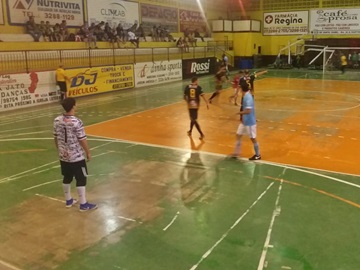 Equipe de futsal invicta em competição de futsal em Marechal Floriano