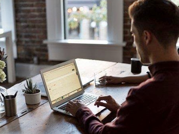 As alternativas digitais dos brasileiros para o trabalho convencional