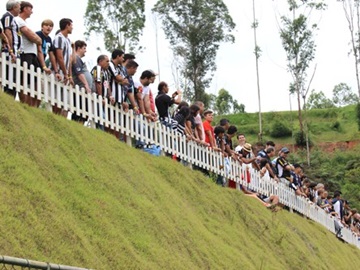 Torcedor do Botafogo irá acompanhar treinos e até jantar com os jogadores