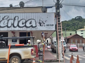 Fusível queima e explode assustando moradores de Marechal Floriano