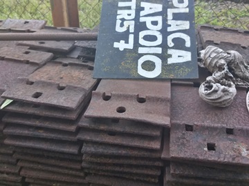 Menos de dez por cento das ferragens enferrujadas são carregadas por carreta em Marechal Floriano