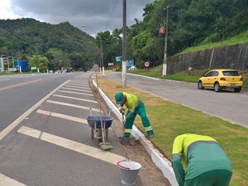 Placas de gramas no piso do trevo reduz perigo no acesso &agrave; Marechal Floriano