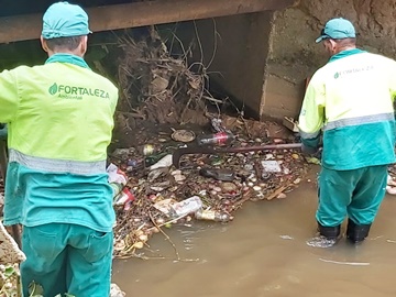 Córrego Batatal em Marechal Floriano está livre dos restos 2