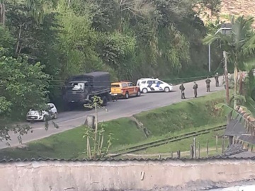 Estrada de Alfredo Chaves fiscalizada para evitar mais casos da doença Coronavírus 2