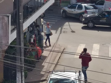 Máscara de proteção respiratória é a dica de prevenção do Corpo de Bombeiros e 2