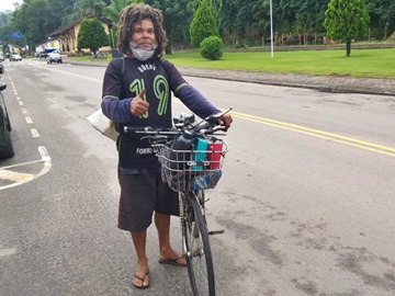 Ciclista mineiro viaja por todo o Brasil em sua antiga bike
