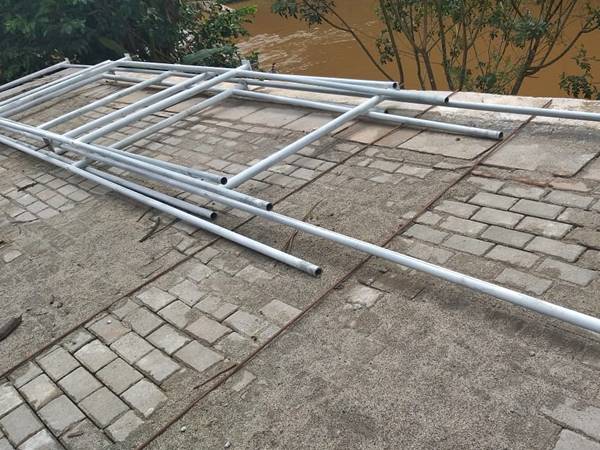 Grades de ferro deverao ser instaladas para protecao no Virador em Marechal Floriano 02